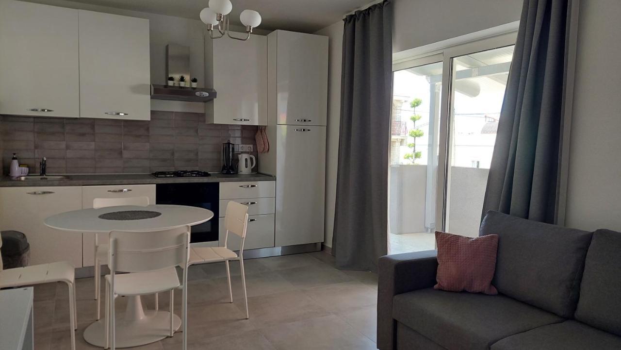 La Palma Apartment Pakoštane Exterior foto